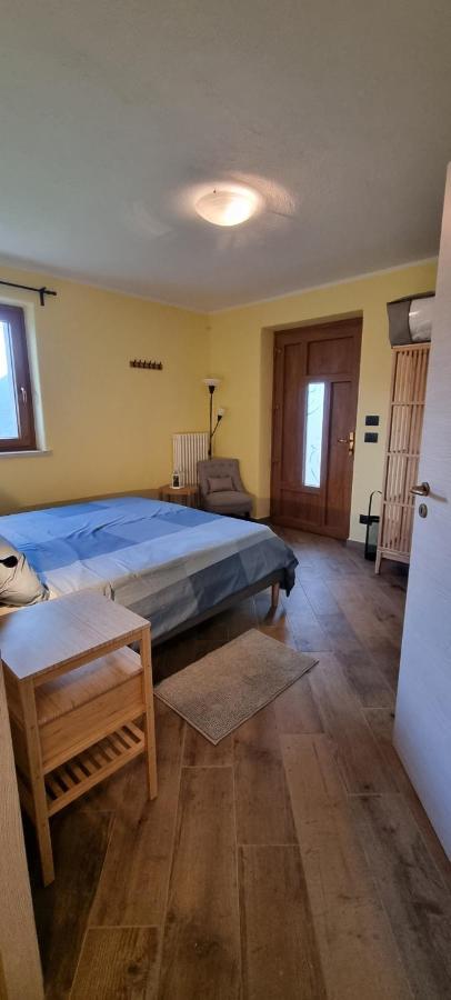 Bed and Breakfast Lo Noyer Et Les Roses Saint Nicolas Exteriér fotografie