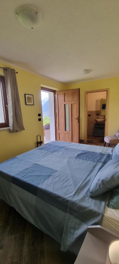 Bed and Breakfast Lo Noyer Et Les Roses Saint Nicolas Exteriér fotografie